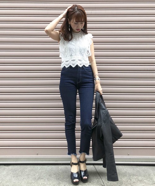 Cheek(チーク)の「コンパクトレーシートップス(シャツ/ブラウス・レディース・ホワイト/ブラック・MEDIUM)」の22枚目の写真