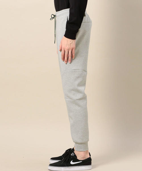 NIKE（ナイキ）の「＜NIKE（ナイキ）＞ TECH SWT PT/パンツ ◆（その他パンツ・メンズ・ブラック/グレー/オリーブ・SMALL/MEDIUM/LARGE）」の6枚目の写真