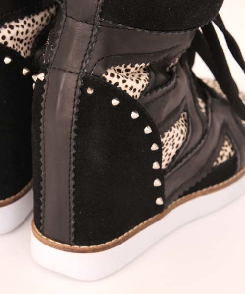 Another Edition（アナザーエディション）の「AE×J/C STUDS InWEG SNK　Я（スニーカー・レディース・オフホワイト/ブラック・36/37/38）」の7枚目の写真