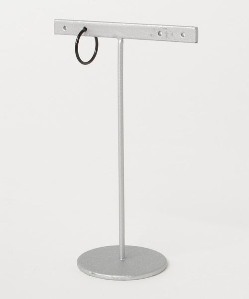 ieLS（イエルズ）の「金属アレルギー対応「ieLS」ステンレス　Stainless Steel シンプルフープピアス（ピアス（片耳用）・メンズ・ブラック/シルバー/シルバー系その他・ONE SIZE/LARGE）」の4枚目の写真