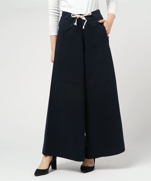 Traditional Weatherwear(トラディショナルウェザーウェア)の「WIDE SWEAT FLARE PANTS(その他パンツ・レディース・ライトグレー/ネイビー・S/M/L/XS)」の2枚目の写真
