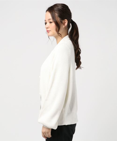 VENCEEXCHANGE（ヴァンスエクスチェンジ）の「Vネック片畦カーディガン（カーディガン/ボレロ・レディース・ブラック/ベージュ/オフホワイト・M）」の5枚目の写真