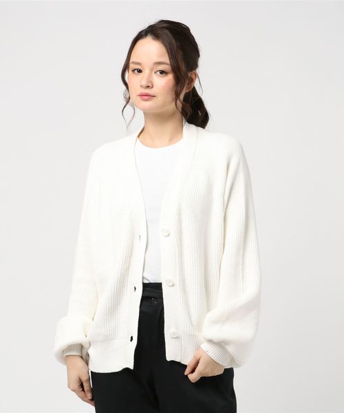 VENCEEXCHANGE（ヴァンスエクスチェンジ）の「Vネック片畦カーディガン（カーディガン/ボレロ・レディース・ブラック/ベージュ/オフホワイト・M）」の8枚目の写真