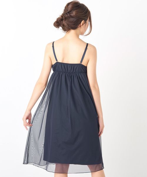 fran de lingerie（フランデランジェリー）の「Roche Furiru フリルキャミワンピース（ルームワンピース・レディース・ネイビー/オフホワイト/ピンク/グレー/ワイン/ダークブルー・M-L）」の16枚目の写真