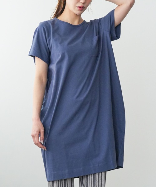 mili an deni(ミリアンデニ)の「ポケット付きTシャツワンピース(ワンピース・レディース・チャコールグレー/ブラック/ネイビー/オフホワイト/カーキ/杢グレー/ピンクベージュ/オリーブ/ベージュ/ダークベージュ/ライトグレー/モカ/ラベンダー/ダークブルー/スミクロ/ブルー/ダークオレンジ/アッシュグレー/ダークパープル・M/L)」の14枚目の写真