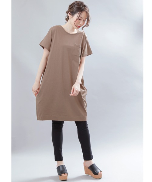 mili an deni(ミリアンデニ)の「ポケット付きTシャツワンピース(ワンピース・レディース・チャコールグレー/ブラック/ネイビー/オフホワイト/カーキ/杢グレー/ピンクベージュ/オリーブ/ベージュ/ダークベージュ/ライトグレー/モカ/ラベンダー/ダークブルー/スミクロ/ブルー/ダークオレンジ/アッシュグレー/ダークパープル・M/L)」の20枚目の写真