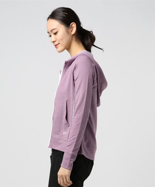 UNDER ARMOUR（アンダーアーマー）の「アンダーアーマー UA Featherweight Fleece FZ 1343895（パーカー・レディース・グレー/ライラック・M/L/XL/S）」の3枚目の写真