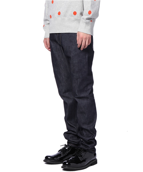 ACNE(アクネ)の「ACE RAW GOTHIC(デニムパンツ・メンズ・その他・29inch/28inch/30inch)」の11枚目の写真