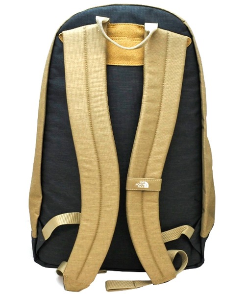 THE NORTH FACE（ザノースフェイス）の「THE NORTH FACE バークレーバックパック（バックパック/リュック・メンズ・ブラック/ダークグリーン/ベージュ・FREE）」の16枚目の写真