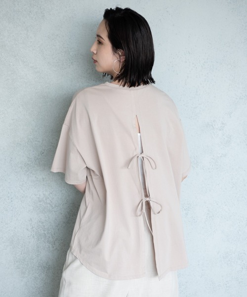 Aunt Marie's(アントマリーズ)の「バックスリットシルケットTシャツ【AUNT MARIE'S 】(Tシャツ/カットソー・レディース・ホワイト/ブラック/ベージュ/ライトグリーン・FREE)」の4枚目の写真