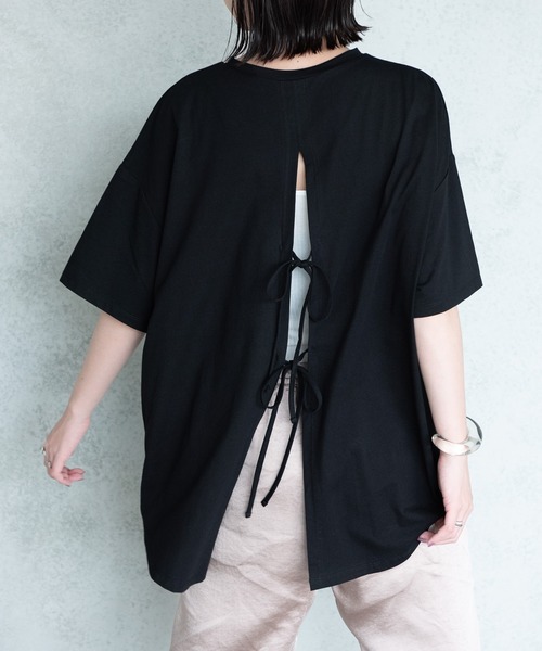 Aunt Marie's(アントマリーズ)の「バックスリットシルケットTシャツ【AUNT MARIE'S 】(Tシャツ/カットソー・レディース・ホワイト/ブラック/ベージュ/ライトグリーン・FREE)」の3枚目の写真