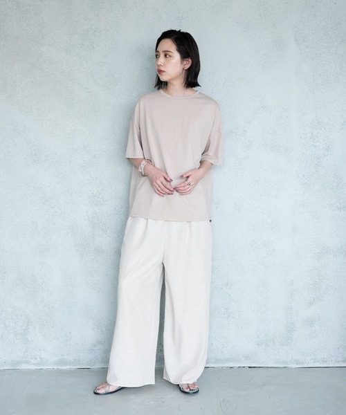 Aunt Marie's(アントマリーズ)の「バックスリットシルケットTシャツ【AUNT MARIE'S 】(Tシャツ/カットソー・レディース・ホワイト/ブラック/ベージュ/ライトグリーン・FREE)」の5枚目の写真