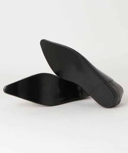 KIDS LOVE GAITE(キッズラブゲイト)の「Pointed Mohican Luca Slip-on(スリッポン・メンズ・ブラック/ホワイト・27/26/25)」の3枚目の写真