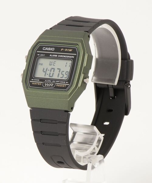 CASIO（カシオ）の「【CASIO（カシオ）】スタンダードデジタル　腕時計（デジタル腕時計・レディース・シルバー/カーキ/ゴールド/ブルー/グレー・FREE）」の3枚目の写真
