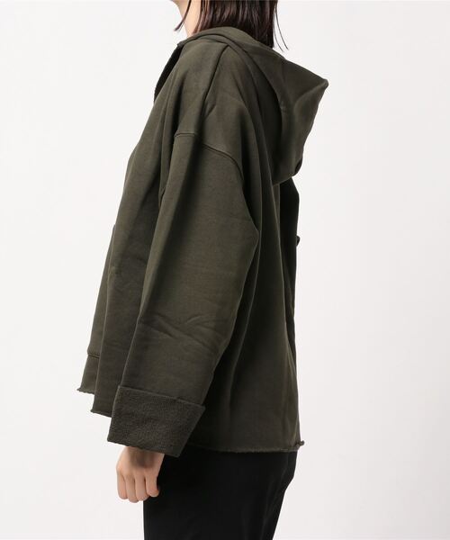 Cheek(チーク)の「裏毛ビッグサイズフーディー(パーカー・レディース・モカ/ベージュ/カーキ・MEDIUM)」の5枚目の写真