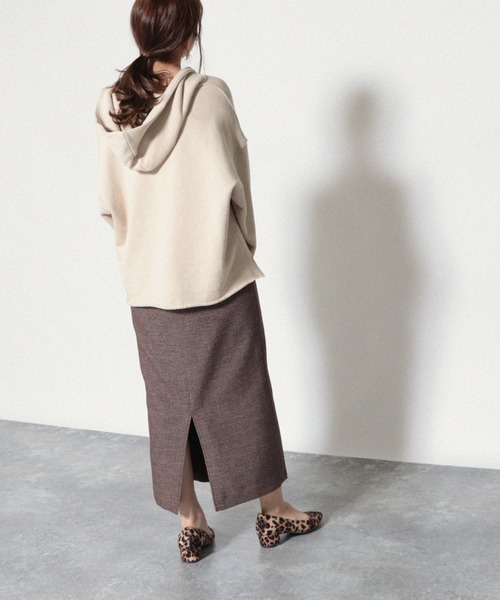 Cheek(チーク)の「裏毛ビッグサイズフーディー(パーカー・レディース・モカ/ベージュ/カーキ・MEDIUM)」の19枚目の写真