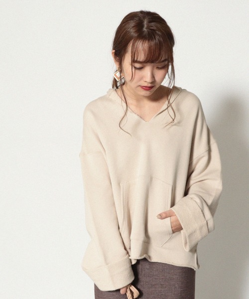 Cheek(チーク)の「裏毛ビッグサイズフーディー(パーカー・レディース・モカ/ベージュ/カーキ・MEDIUM)」の8枚目の写真