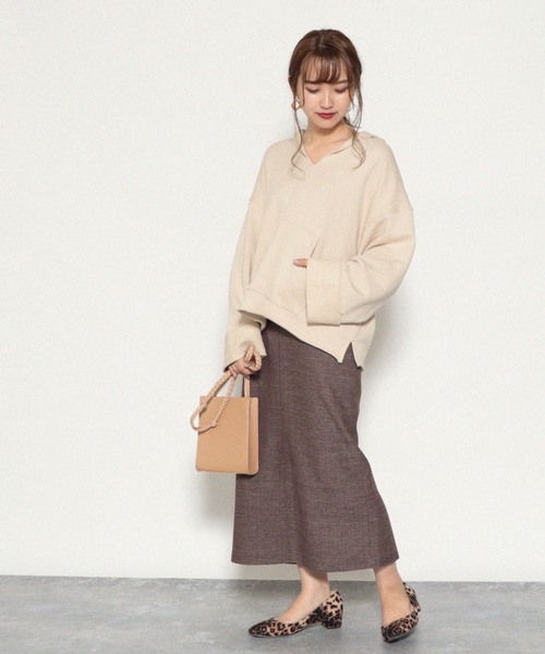 Cheek(チーク)の「裏毛ビッグサイズフーディー(パーカー・レディース・モカ/ベージュ/カーキ・MEDIUM)」の11枚目の写真