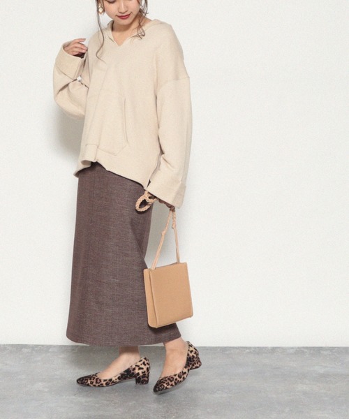 Cheek(チーク)の「裏毛ビッグサイズフーディー(パーカー・レディース・モカ/ベージュ/カーキ・MEDIUM)」の18枚目の写真