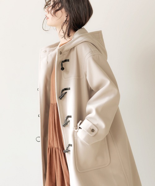 Bab（バブ）の「【WEB限定】ロングフーディーダッフルコート（ダッフルコート・レディース・ブラック/ベージュ/アイボリー・38）」の7枚目の写真