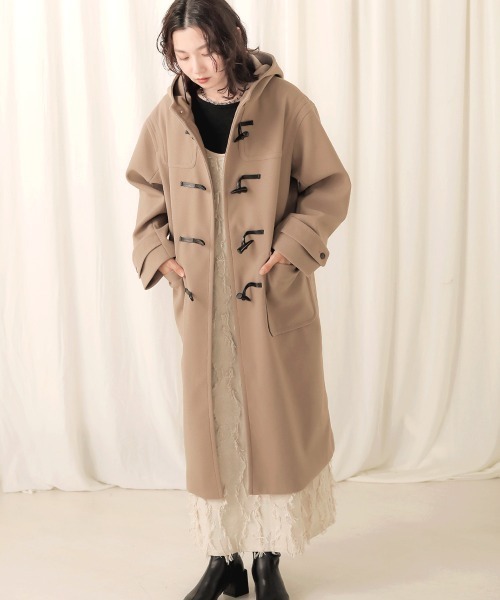 Bab（バブ）の「【WEB限定】ロングフーディーダッフルコート（ダッフルコート・レディース・ブラック/ベージュ/アイボリー・38）」の21枚目の写真