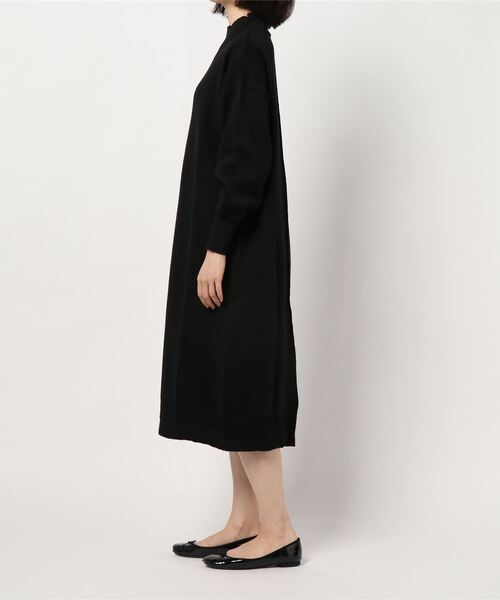 prose verse(プロズヴェール)の「バックスリットニットワンピ(ワンピース・レディース・キャメル/グレー/グリーン/ブラック・フリ-)」の5枚目の写真