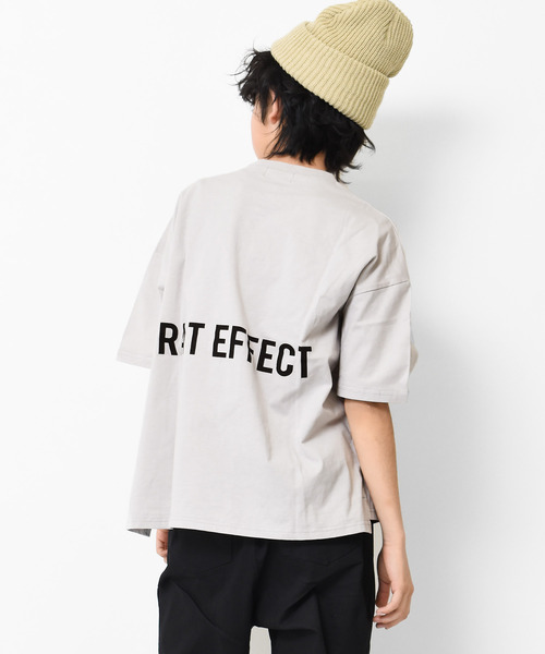 RAT EFFECT(ラットエフェクト)の「バックプリントビッグTシャツ(Tシャツ/カットソー・キッズ・チャコールグレー/ライトグレー/ライトブルー/ブラック/ベージュ/オフホワイト・120/130/140/150/160)」の4枚目の写真
