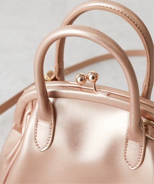 OLIVE des OLIVE（オリーブデオリーブ）の「スカーフ付きガマ口ショルダー（ショルダーバッグ・レディース・ゴールド/ライトブラウン/ベージュ系その他・FREE）」の6枚目の写真