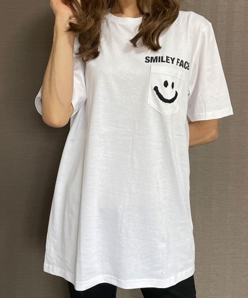 GGD（ジージーディー）の「SMILEYFACE カラフル タイダイ クルーネック 半袖Tシャツ COOL&DRY（Tシャツ/カットソー・レディース・ホワイト系その他/ネイビー系/ホワイト/ブラック系その他/グリーン/ブラック/ネイビー系1/グリーン系その他/ブラック系その他3/ピンク/ホワイト系その他3/ベージュ・M/LL/L）」の4枚目の写真