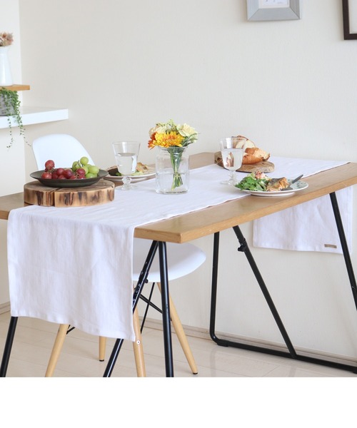 Jubilee（ジュビリー）の「洗いざらし 天然麻 100% ストーンウォッシュ 吸水速乾 テーブルランナー（ランチョンマット/テーブルウェア・レディース・キャメル/マスタード/レッド/ナチュラル/ブラック/バーガンディー/カーキ/グレー/グレイッシュベージュ/ネイビー/ローズ/ホワイト/スカイブルー/ブラウン/ブルー・FREE）」の2枚目の写真