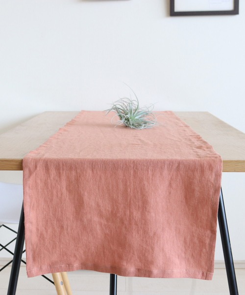 Jubilee（ジュビリー）の「洗いざらし 天然麻 100% ストーンウォッシュ 吸水速乾 テーブルランナー（ランチョンマット/テーブルウェア・レディース・キャメル/マスタード/レッド/ナチュラル/ブラック/バーガンディー/カーキ/グレー/グレイッシュベージュ/ネイビー/ローズ/ホワイト/スカイブルー/ブラウン/ブルー・FREE）」の19枚目の写真