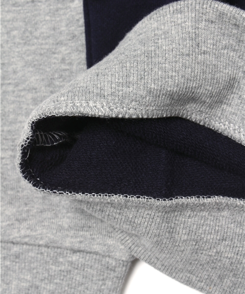 green label relaxing（グリーンレーベルリラクシング）の「【KIDS】ウラケ SMILE ラグラン ロングスリーブ（スウェット・キッズ・オリーブ/ネイビー・95/125/115/105/135）」の8枚目の写真