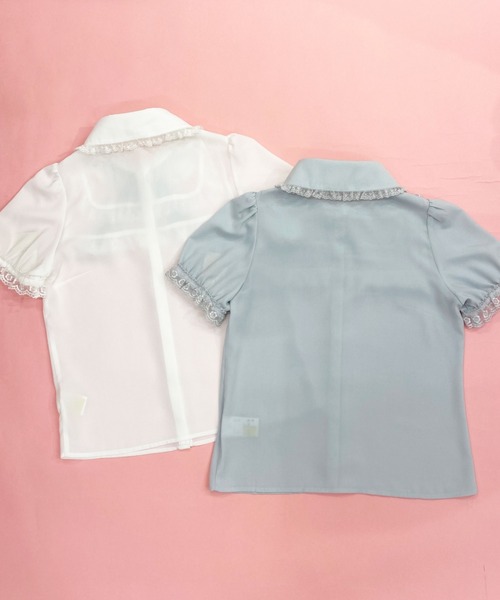 Secret Honey（シークレットハニー）の「ダブルレースヨークブラウス（シャツ/ブラウス・レディース・オフホワイト/ライトブルー・MEDIUM）」の3枚目の写真