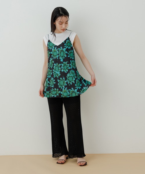 ADAM ET ROPE'(アダムエロペ)の「【ZOZO限定】プリーツレースイージーパンツ(その他パンツ・レディース・ブラック/キナリ・FREE)」の6枚目の写真