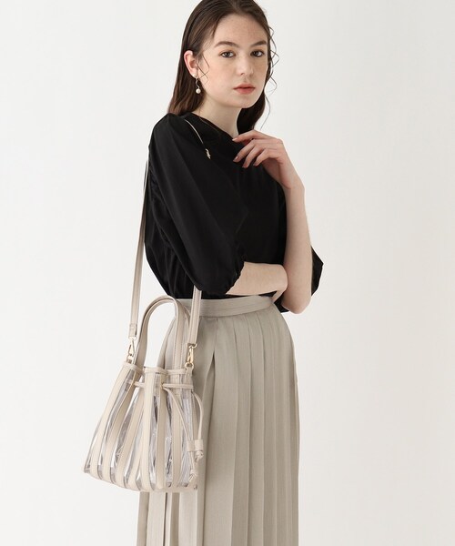 AG by aquagirl（エージーバイアクアガール）の「◆PVCストライプ巾着ショルダー（ショルダーバッグ・レディース・ブラック/グレー/ライトグリーン・00）」の13枚目の写真