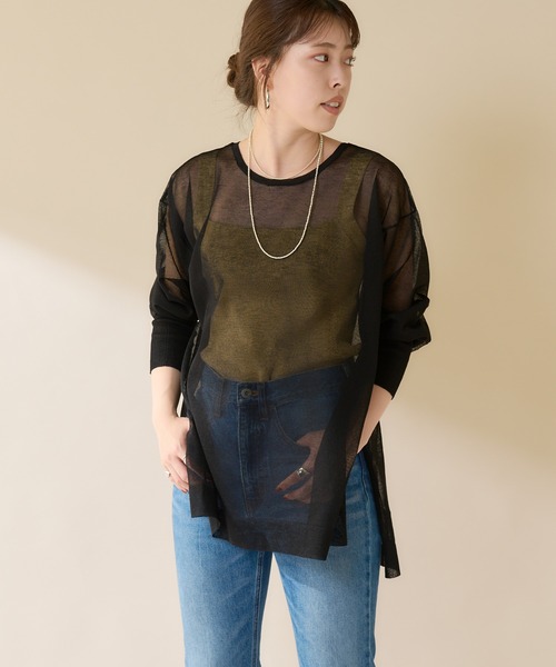 SHENERY（シーナリー）の「バックVシアーニットプルオーバー（ニット/セーター・レディース・ブラック/レッド/イエロー・FREE）」の5枚目の写真