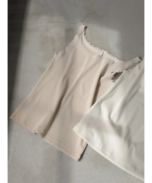 AMERICAN HOLIC（アメリカンホリック）の「モチーフレースタンクトップ　＊（タンクトップ・レディース・アイボリー/ライトベージュ/ブラック/ブルー・M/L）」の3枚目の写真
