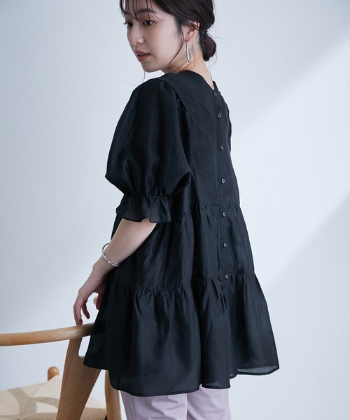 セール】【前後2WAY】程よい透け感が大人見え。ふわりと広がる2WAY 半額特販 透け感あり ツーウェイ シャツ/ブラウス(半袖/袖なし)