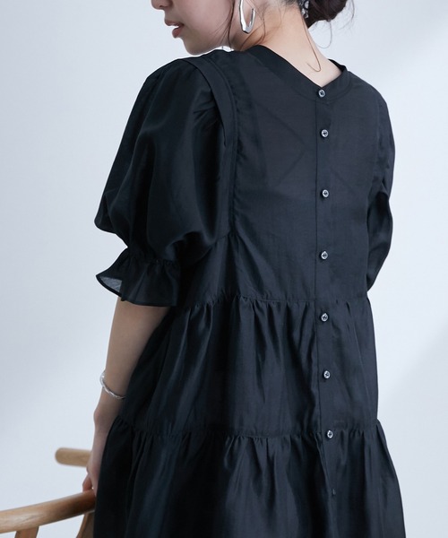 VIS（ビス）の「【前後2WAY】ティアードシアーチュニックブラウス（シャツ/ブラウス・レディース・ホワイト/ブラック/ダークブラウン/モスグリーン・FREE）」の19枚目の写真