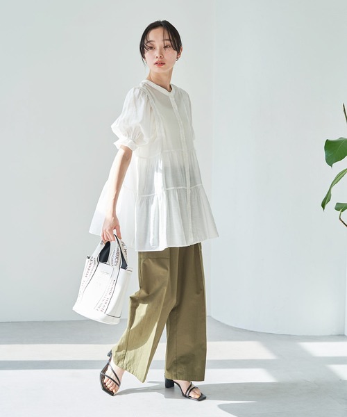 VIS（ビス）の「【前後2WAY】ティアードシアーチュニックブラウス（シャツ/ブラウス・レディース・ホワイト/ブラック/ダークブラウン/モスグリーン・FREE）」の8枚目の写真