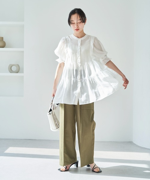 VIS（ビス）の「【前後2WAY】ティアードシアーチュニックブラウス（シャツ/ブラウス・レディース・ホワイト/ブラック/ダークブラウン/モスグリーン・FREE）」の11枚目の写真