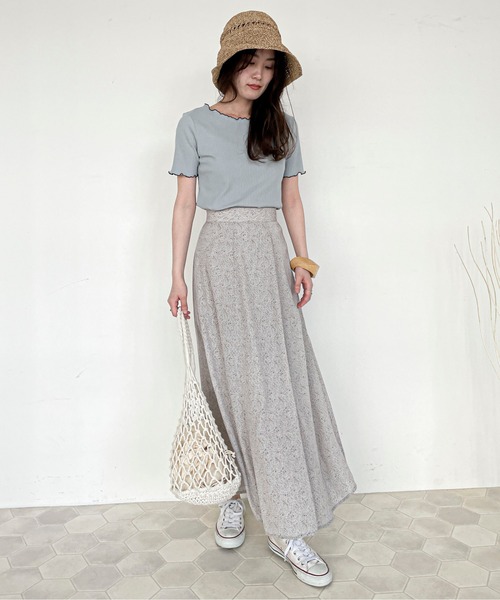 EPIMI E'PIMMY（エピミエピミー）の「小花柄アソートフレアスカート（スカート・レディース・オフホワイト/ブラック/サックスブルー/シルバーグレー・MEDIUM）」の9枚目の写真