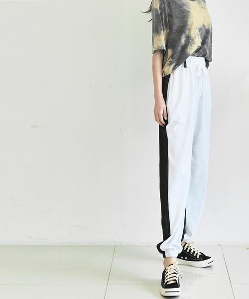 me+em select（ミームセレクト）の「デニム配色スウェットジョガーパンツ（スウェットパンツ・レディース・グレー/アイボリー・FREE）」の20枚目の写真