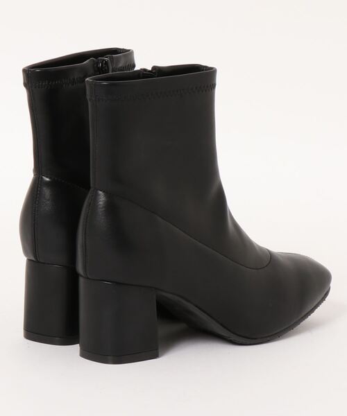 EVOL（イーボル）の「ソフトフェイクレザーショートブーツ（ブーツ・レディース・ブラック/ブラウン・S/M/L）」の17枚目の写真