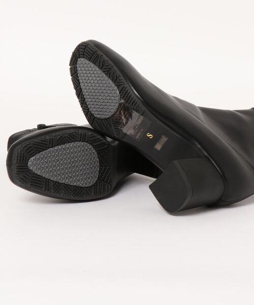 EVOL（イーボル）の「ソフトフェイクレザーショートブーツ（ブーツ・レディース・ブラック/ブラウン・S/M/L）」の18枚目の写真