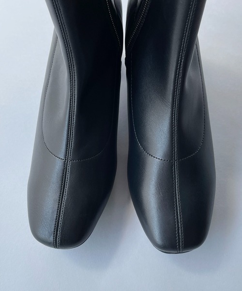 EVOL（イーボル）の「ソフトフェイクレザーショートブーツ（ブーツ・レディース・ブラック/ブラウン・S/M/L）」の7枚目の写真
