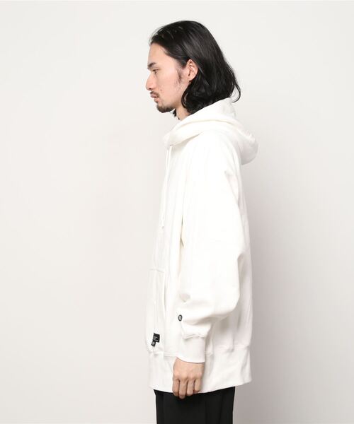 FAT(エフエイティー)の「DISKA(パーカー・メンズ・ホワイト/ブラウン/グリーン/ネイビー・TITCH(M)/JUMBO(XXL)/FAT(XL)/SKINNY(L))」の5枚目の写真