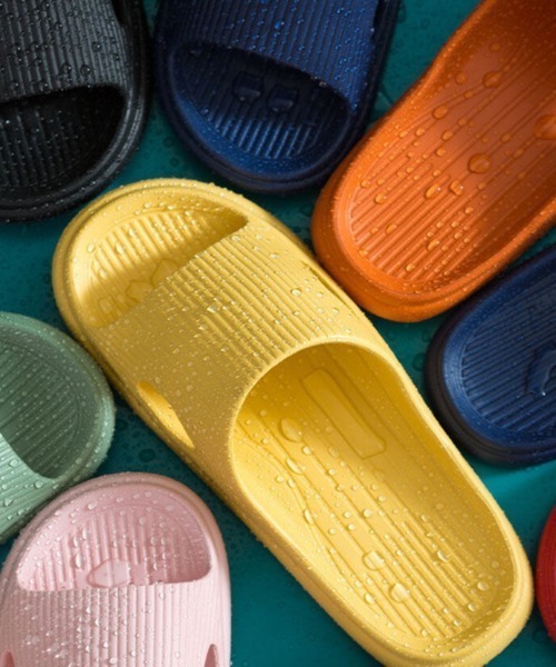 SFW（エスエフダブリュー）の「【速乾】ずっと快適 お家でもお外でも履けるスリッパ（サンダル・レディース・レッド/ピンク/イエロー/オレンジ/グレー/ネイビー・S/M/L/3L/LL）」の10枚目の写真
