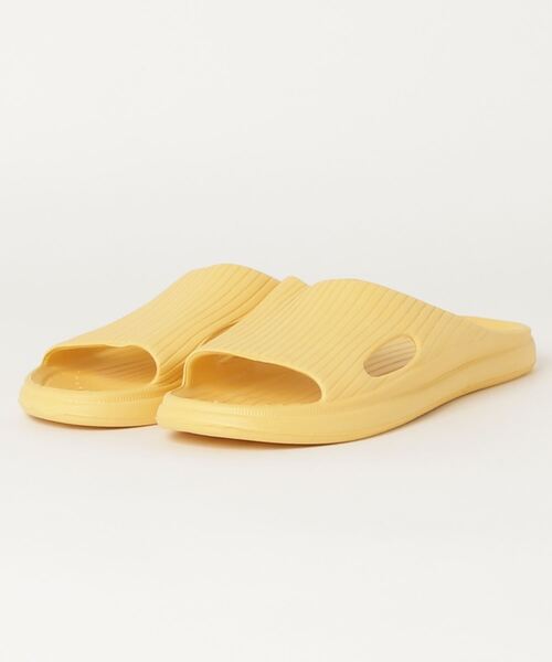 SFW（エスエフダブリュー）の「【速乾】ずっと快適 お家でもお外でも履けるスリッパ（サンダル・レディース・レッド/ピンク/イエロー/オレンジ/グレー/ネイビー・S/M/L/3L/LL）」の8枚目の写真