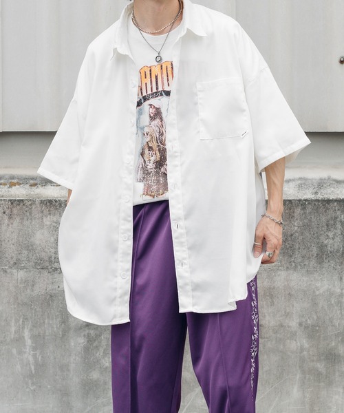 Perushu（ペルーシュ）の「Pロゴ刺繍オーバーシャツ（シャツ/ブラウス・メンズ・ホワイト/ブラック・MEDIUM/LARGE）」の2枚目の写真